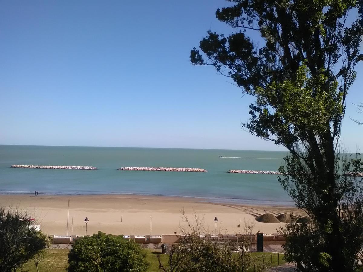 Club Hotel Gabicce Mare Esterno foto