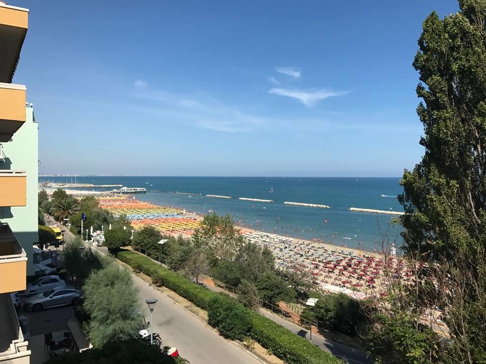 Club Hotel Gabicce Mare Esterno foto